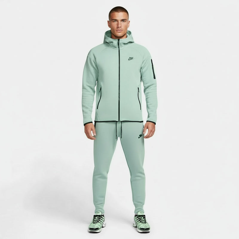 Nike Tech Fleece Set – Mint